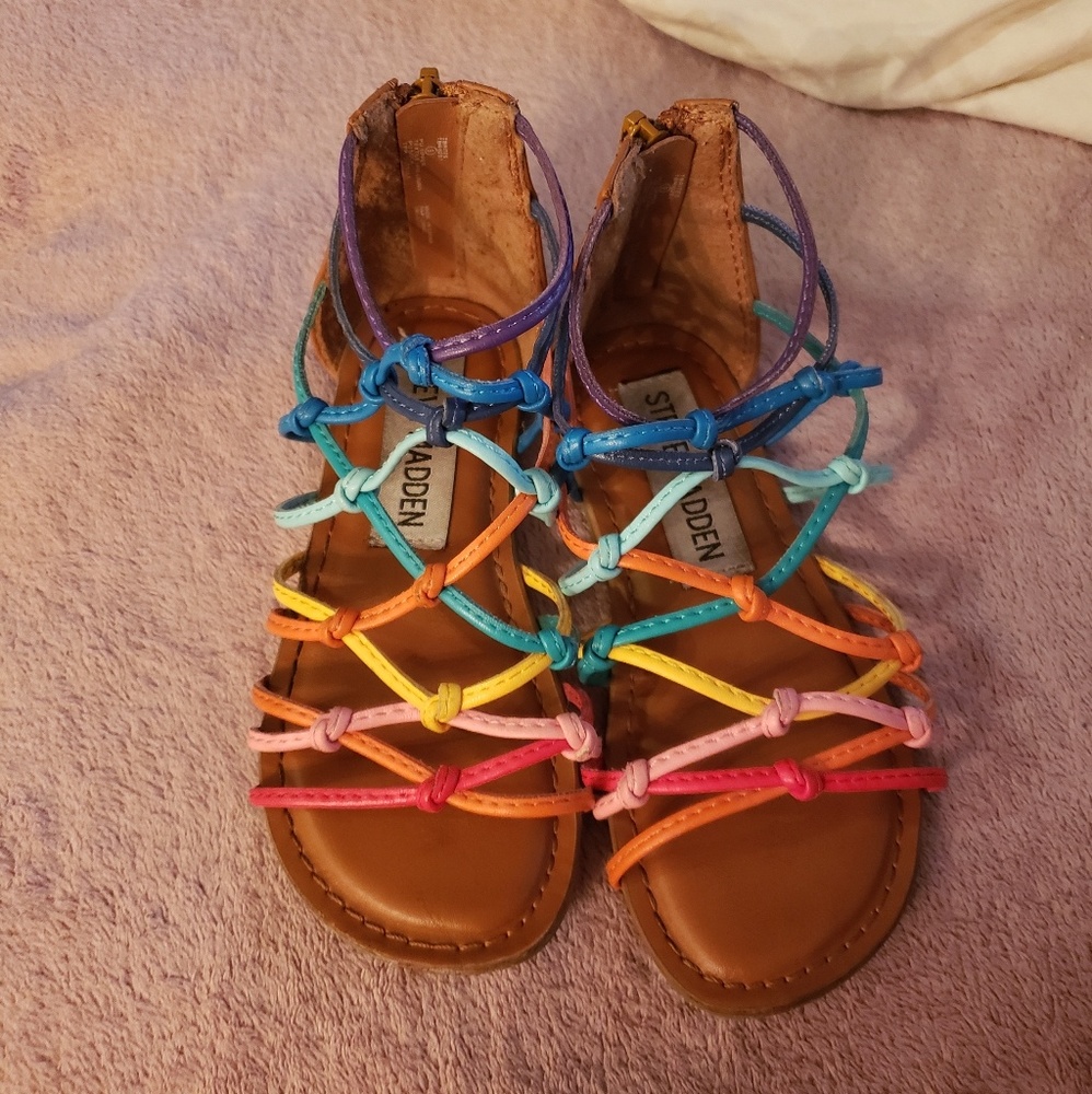 Rainbow Steven madden sandals like new